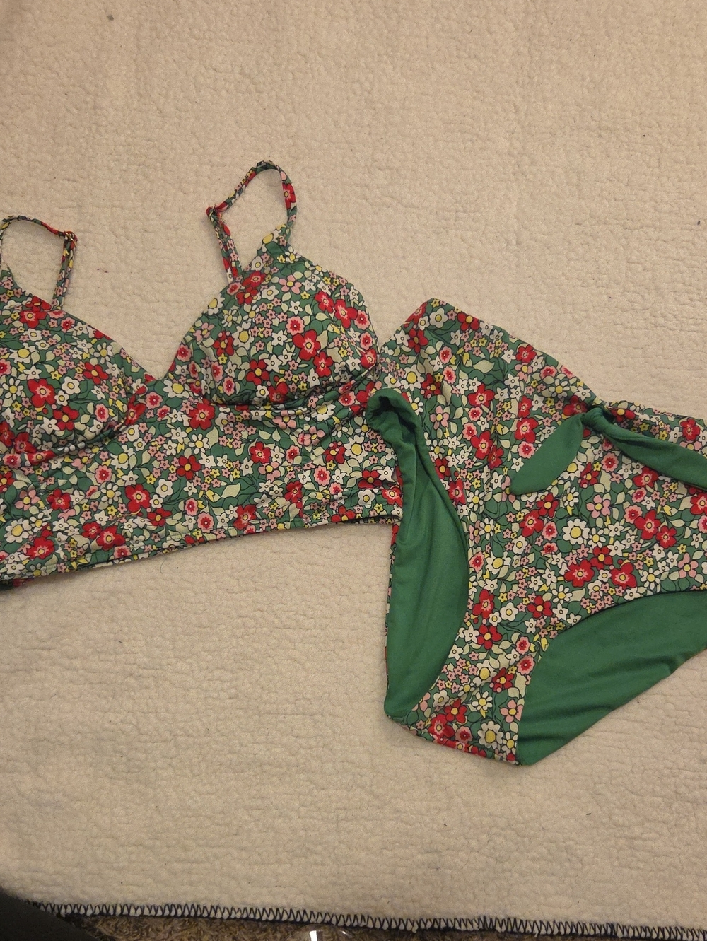 La Vie En Rose Green Floral Two-Piece Bikini Set